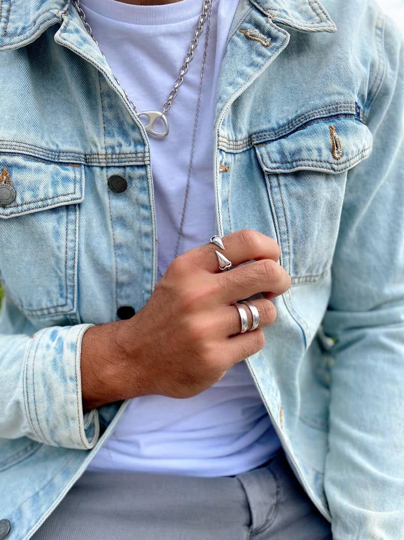 Echo of the Wild Rings